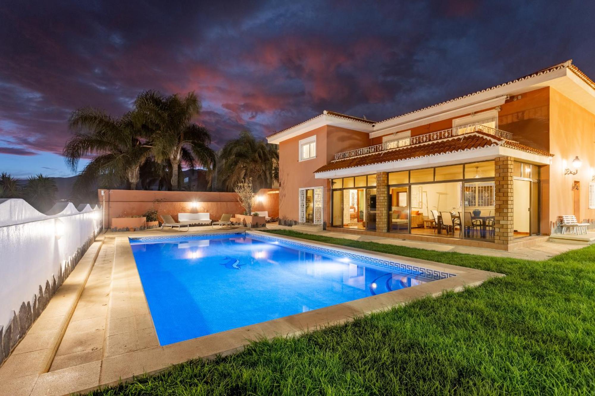 One & Only Sports And Relax Villa Heated Pool By Eden Rentals Tabaiba 外观 照片
