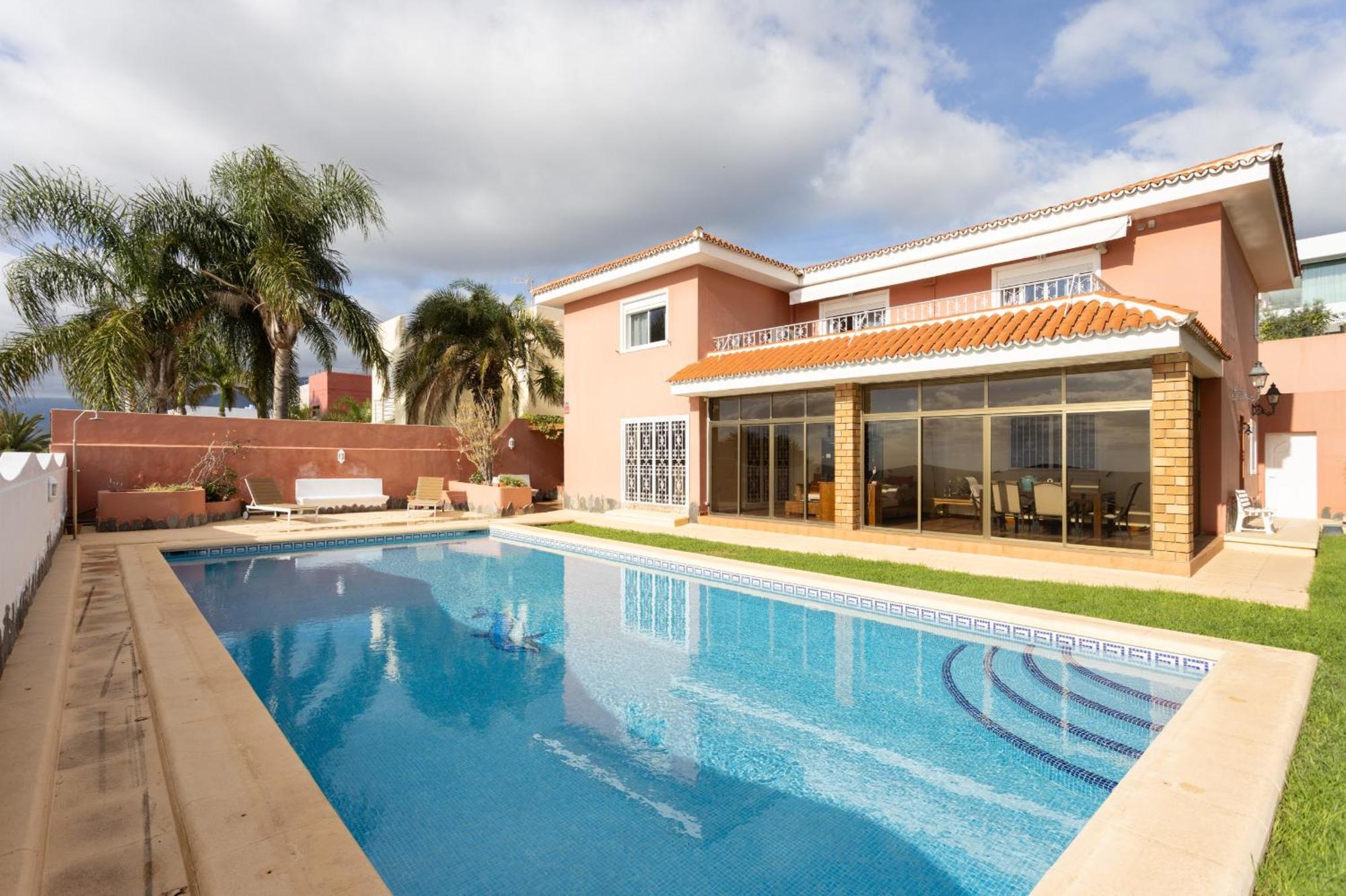One & Only Sports And Relax Villa Heated Pool By Eden Rentals Tabaiba 外观 照片